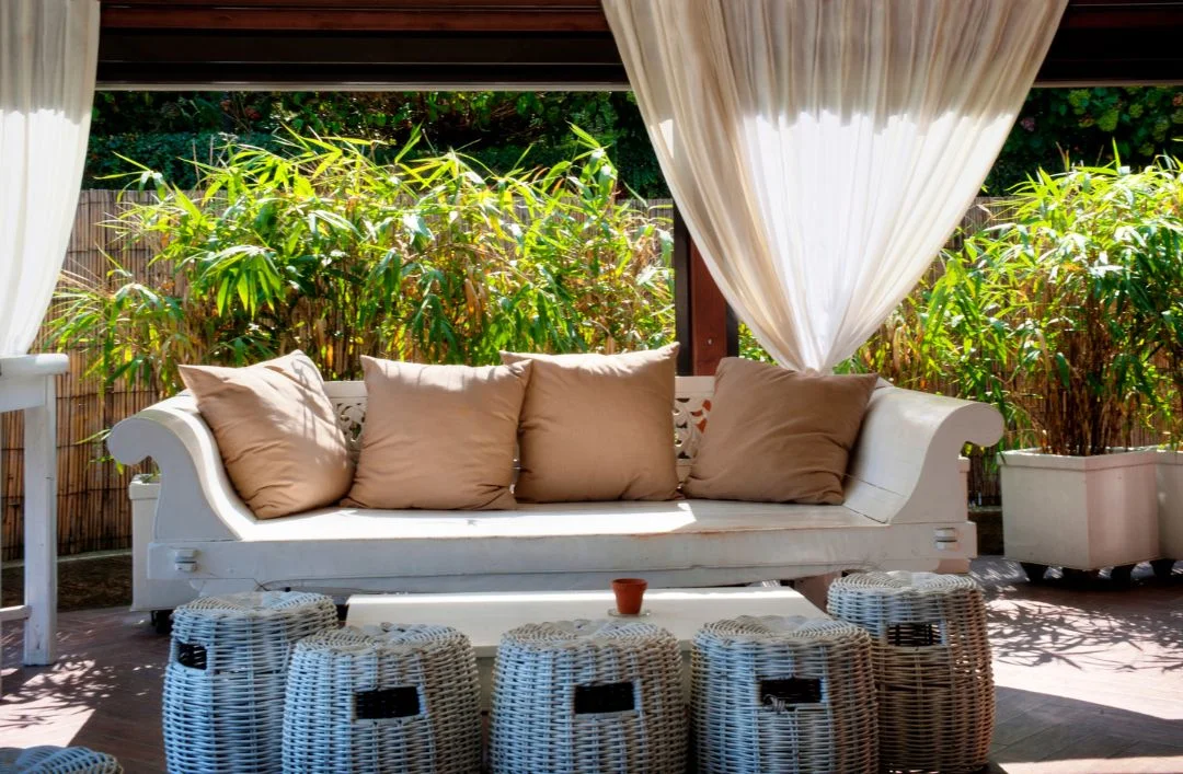 Vaswani Starlight Lounge Deck